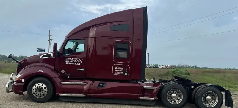 2021 Kenworth T680 photo 8