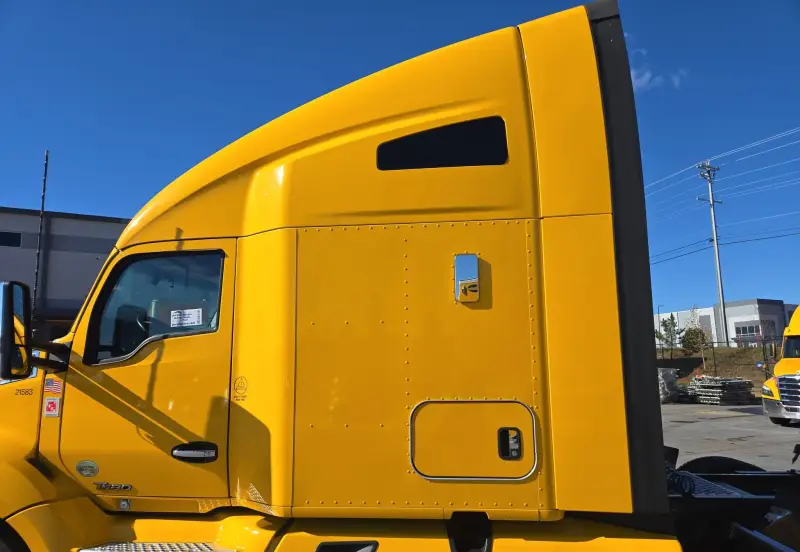 2021 Kenworth T680 photo 12