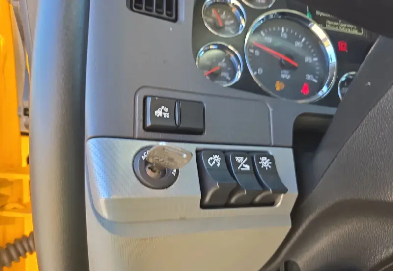 2021 Kenworth T680 photo 27