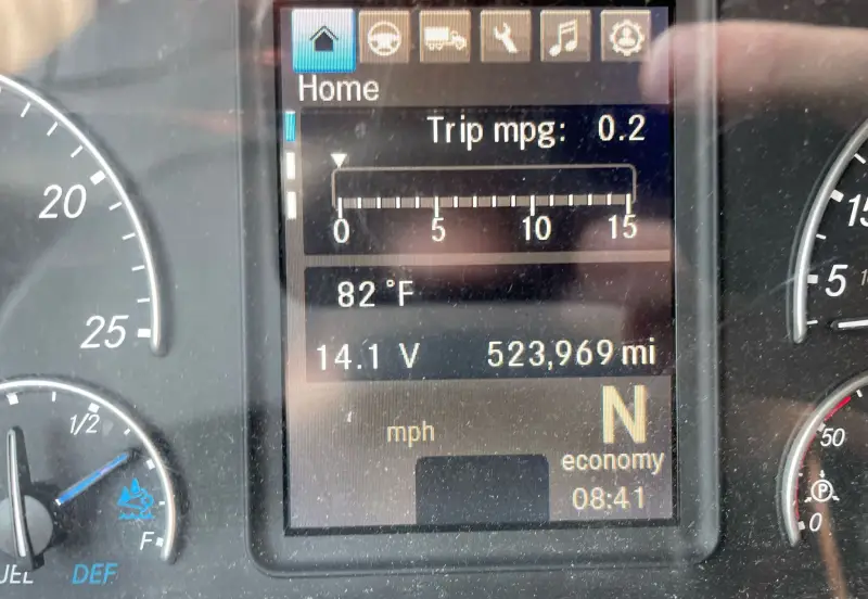 2019 Freightliner Cascadia 126 photo 31