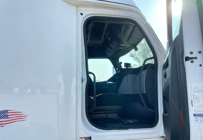 2019 Freightliner Cascadia 126 photo 65