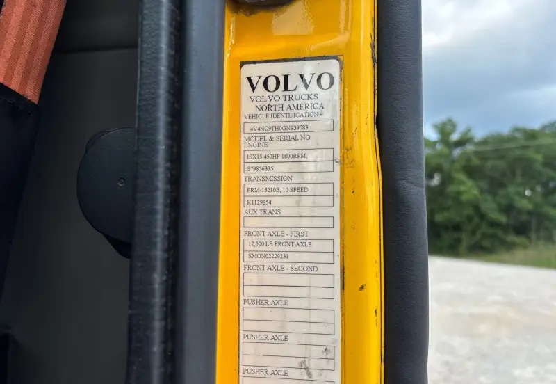 2016 Volvo VNL photo 96