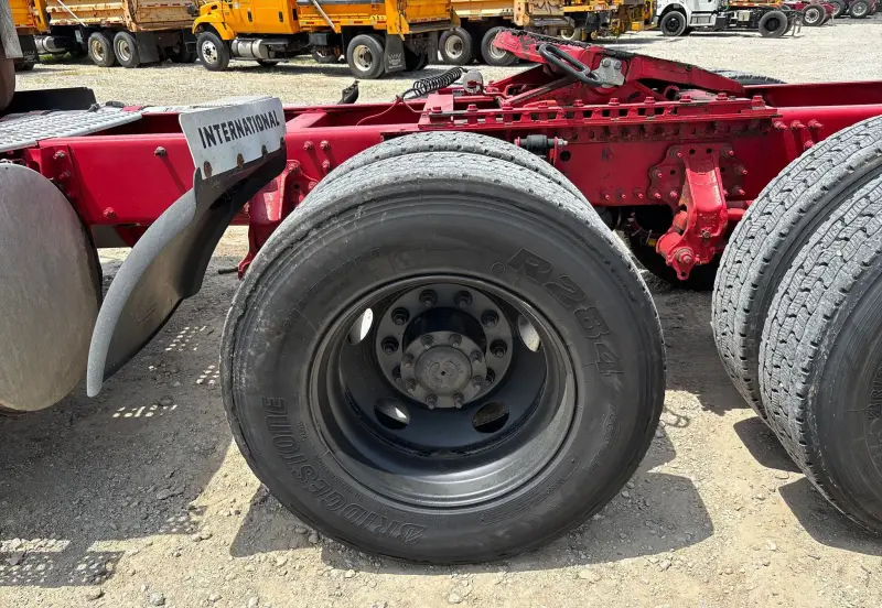 2016 Volvo VNL photo 92