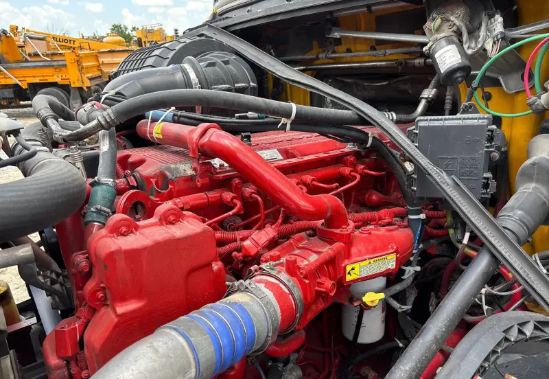 2016 Volvo VNL photo 57