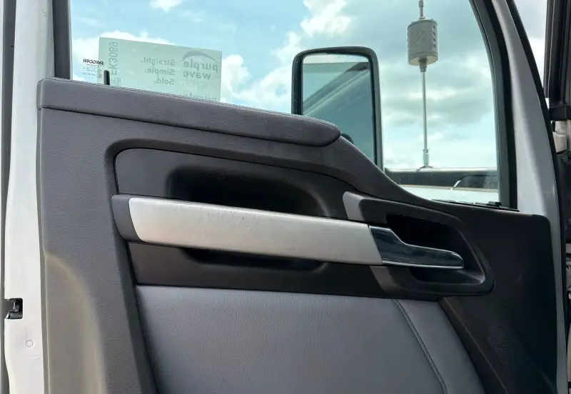2022 Kenworth T680 photo 51