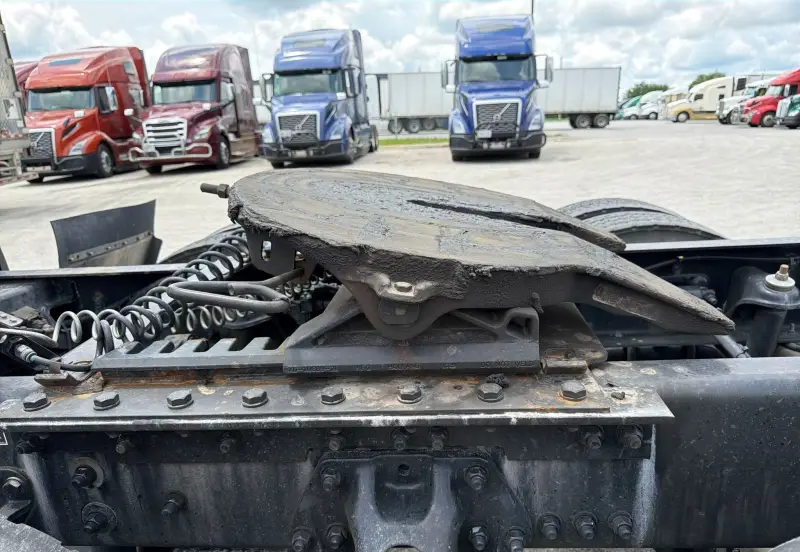 2022 Kenworth T680 photo 37