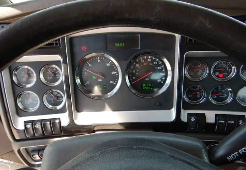 2012 Kenworth T800 photo 31