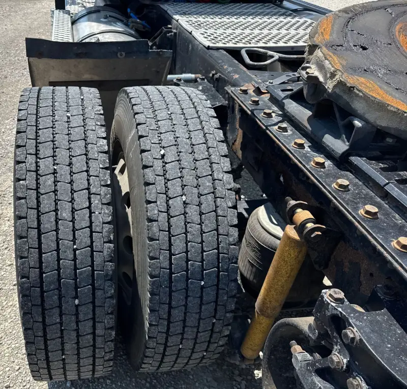 2007 Kenworth T800 photo 71
