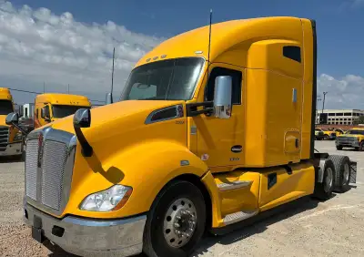 2022 Kenworth T680