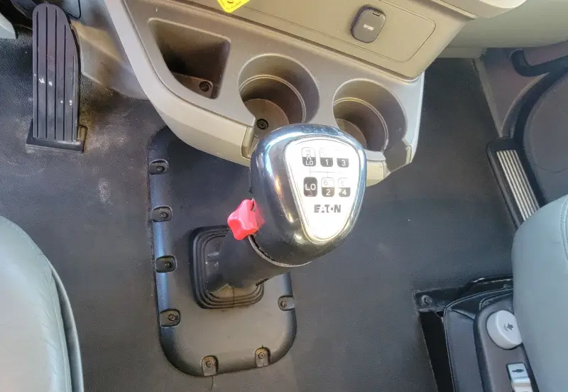 2015 Kenworth T680 photo 34