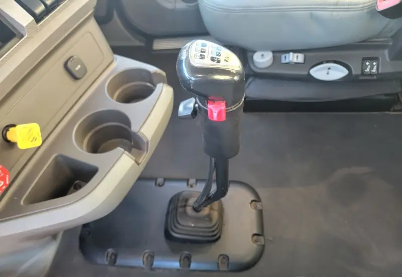 2015 Kenworth T680 photo 33