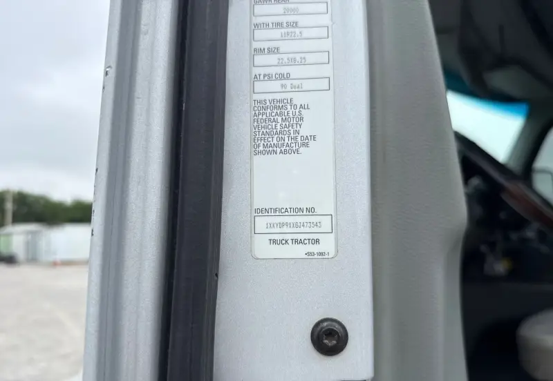 2016 Kenworth T680 photo 87