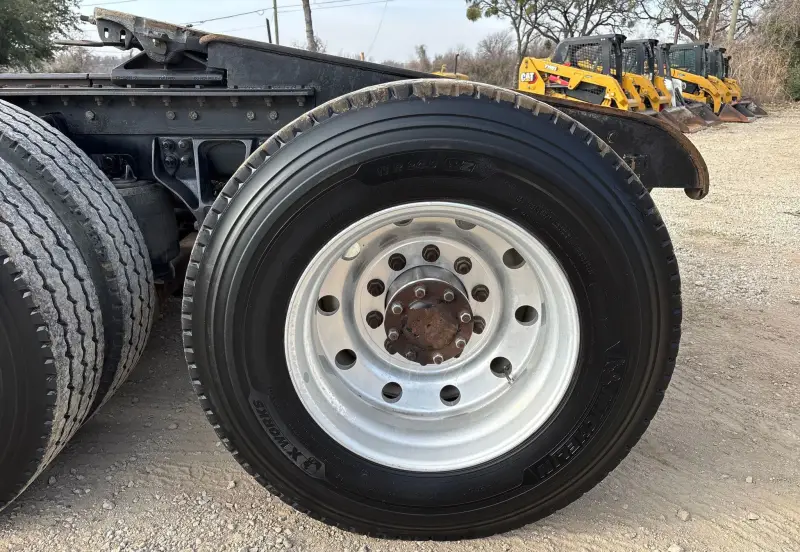 2013 Kenworth T800 photo 92