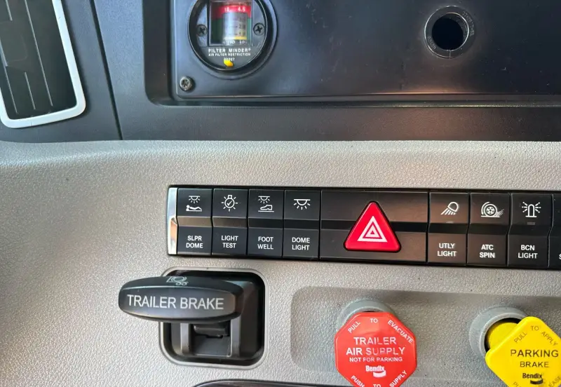 2019 Freightliner Cascadia photo 54