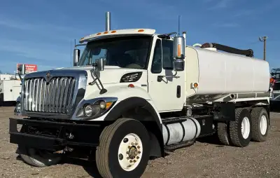 2009 International 7400