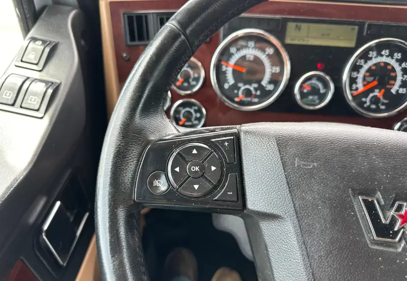 2020 Western Star 5700XE photo 23