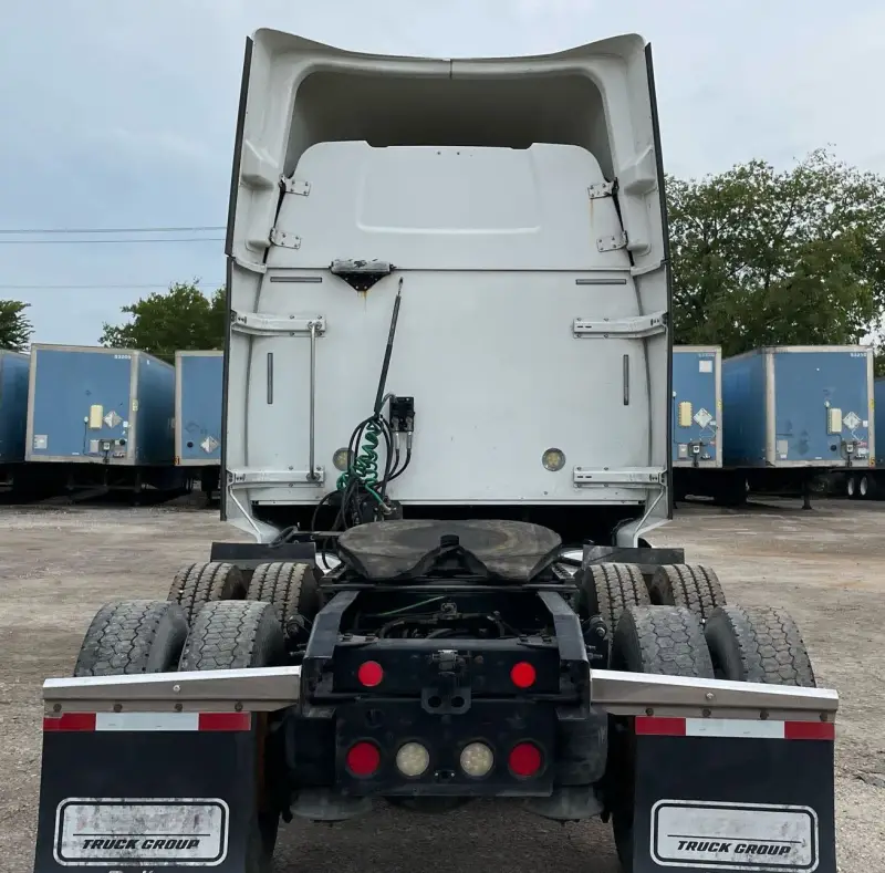 2016 Western Star 5700XE photo 6
