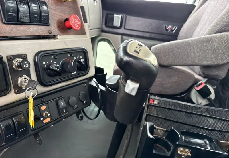 2012 Western Star 4900 Conventional photo 41
