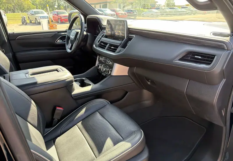 2021 GMC Yukon photo 24