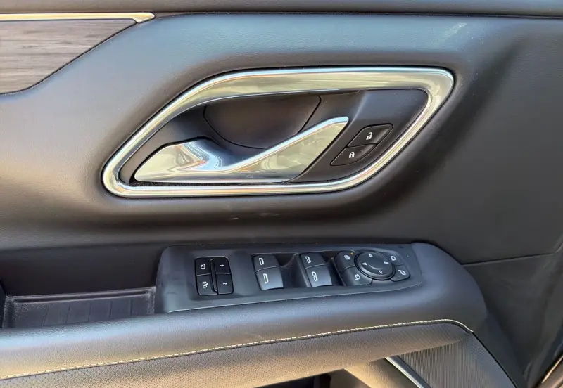 2021 GMC Yukon photo 12