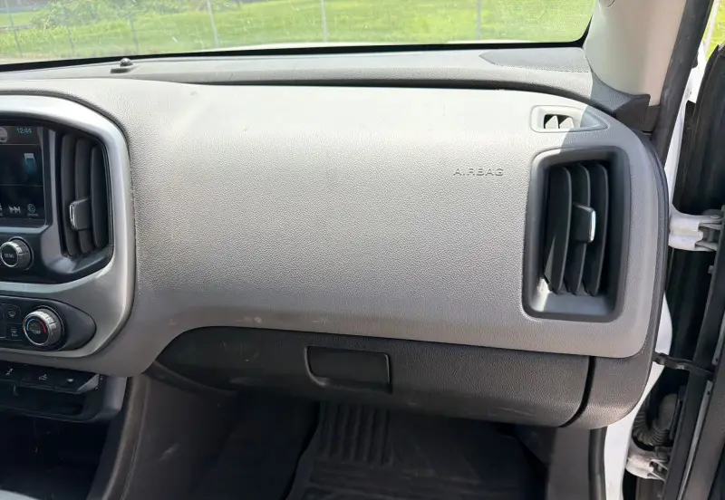 2017 Chevrolet Colorado photo 36