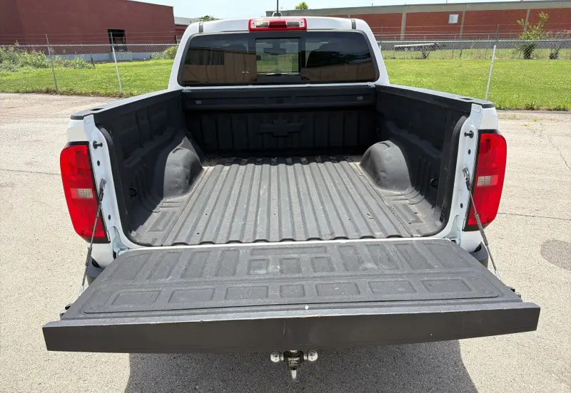 2017 Chevrolet Colorado photo 13