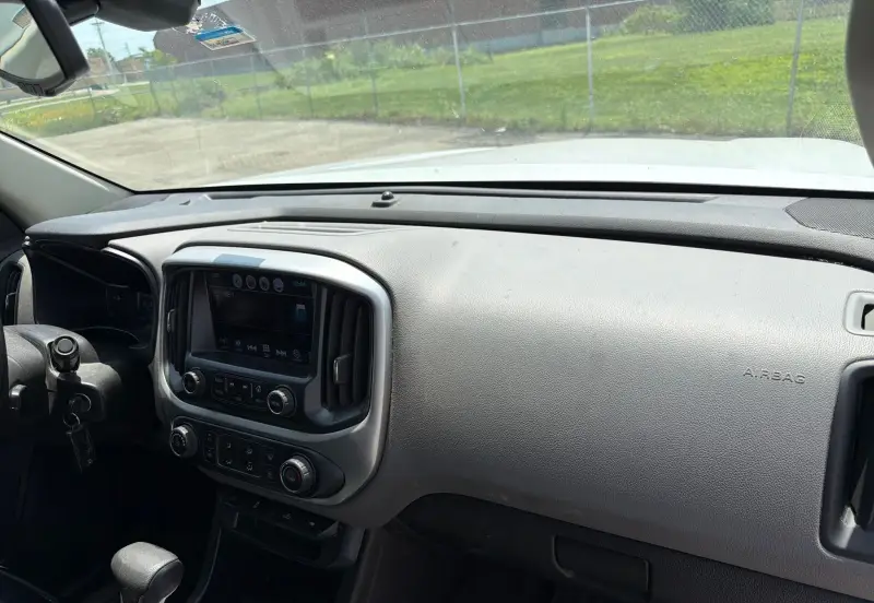 2017 Chevrolet Colorado photo 37