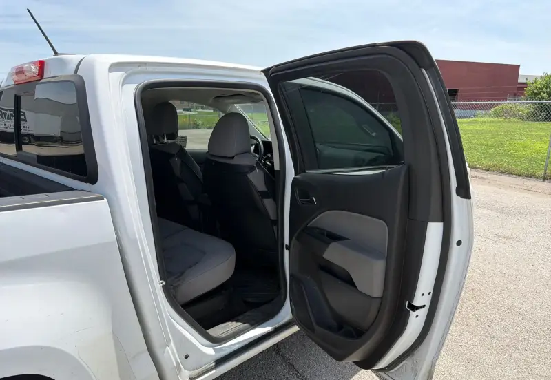 2017 Chevrolet Colorado photo 39